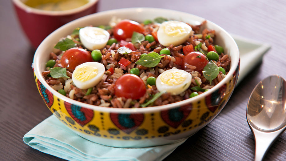 Salada de Arroz, Tomate e Manjericão